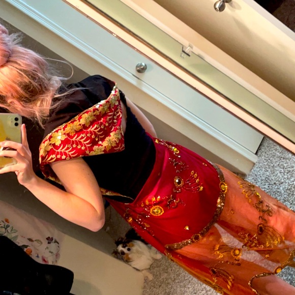 Hooded Rave Cape - Picture 5 of 5